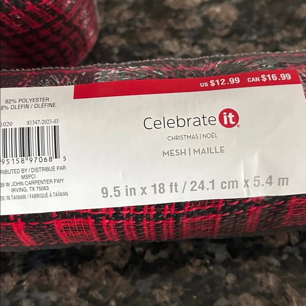 CELEBRATE IT BLACK & RED MESH ROLLS 8.5x18 FT LOT OF 2 NWT